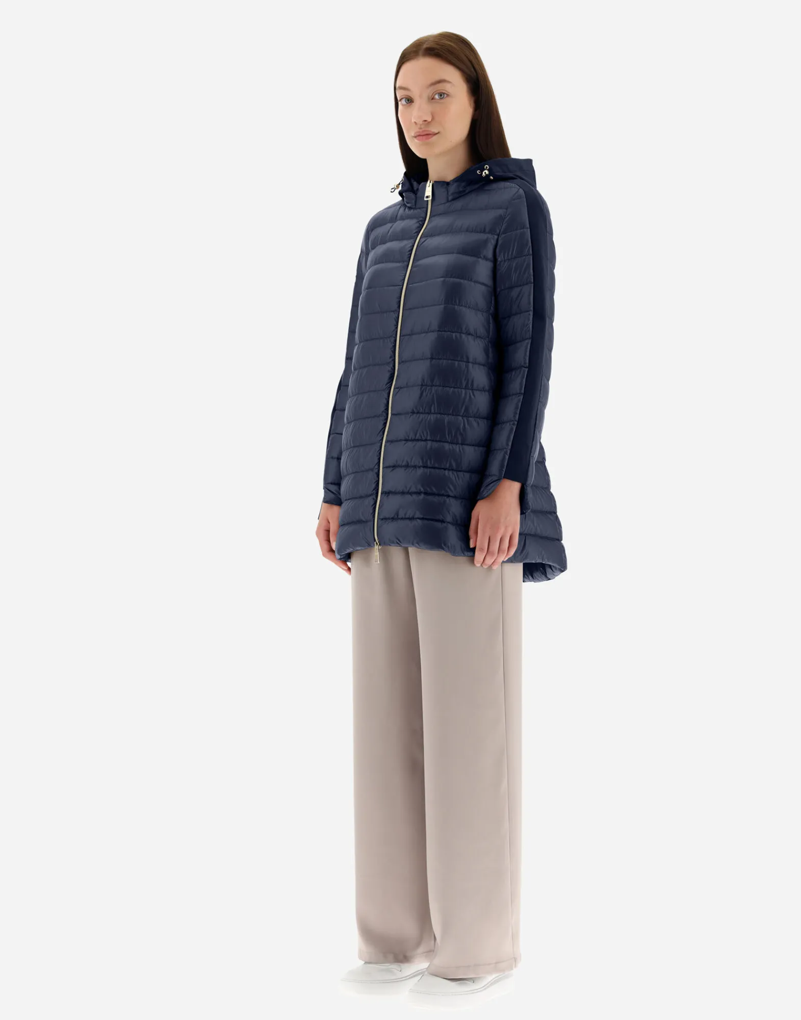 Herno Lange Daunenjacken-A-Form-Jacke Aus Nylon Ultralight Mit Shantung Details