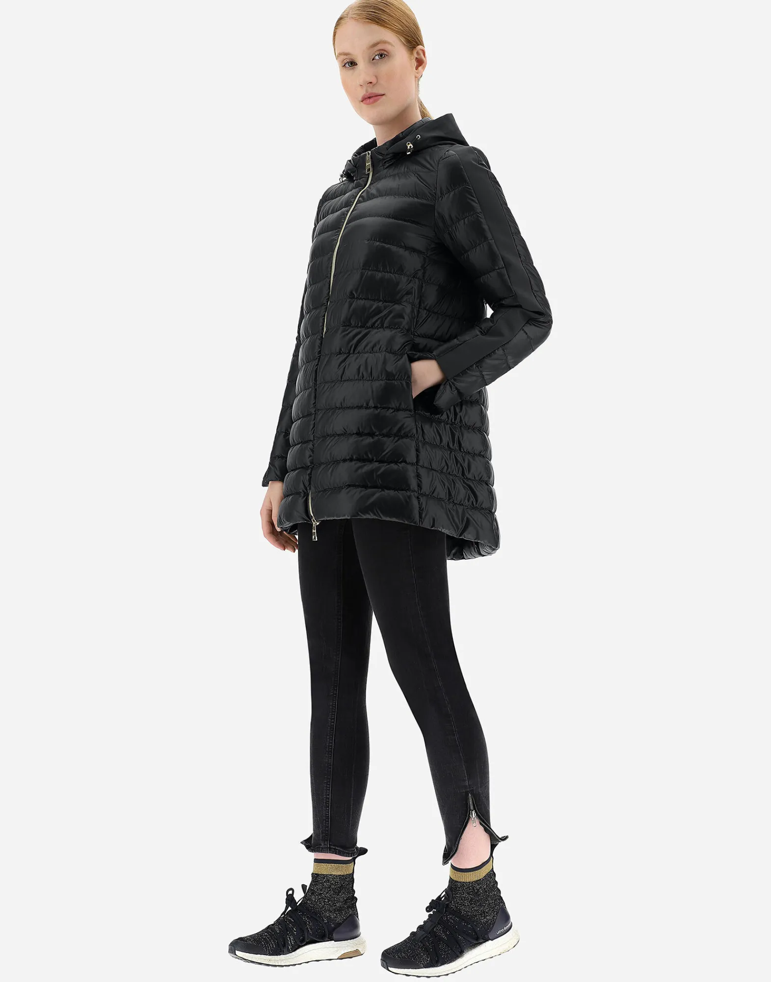 Herno Lange Daunenjacken-A-Form-Jacke Aus Nylon Ultralight Mit Shantung Details