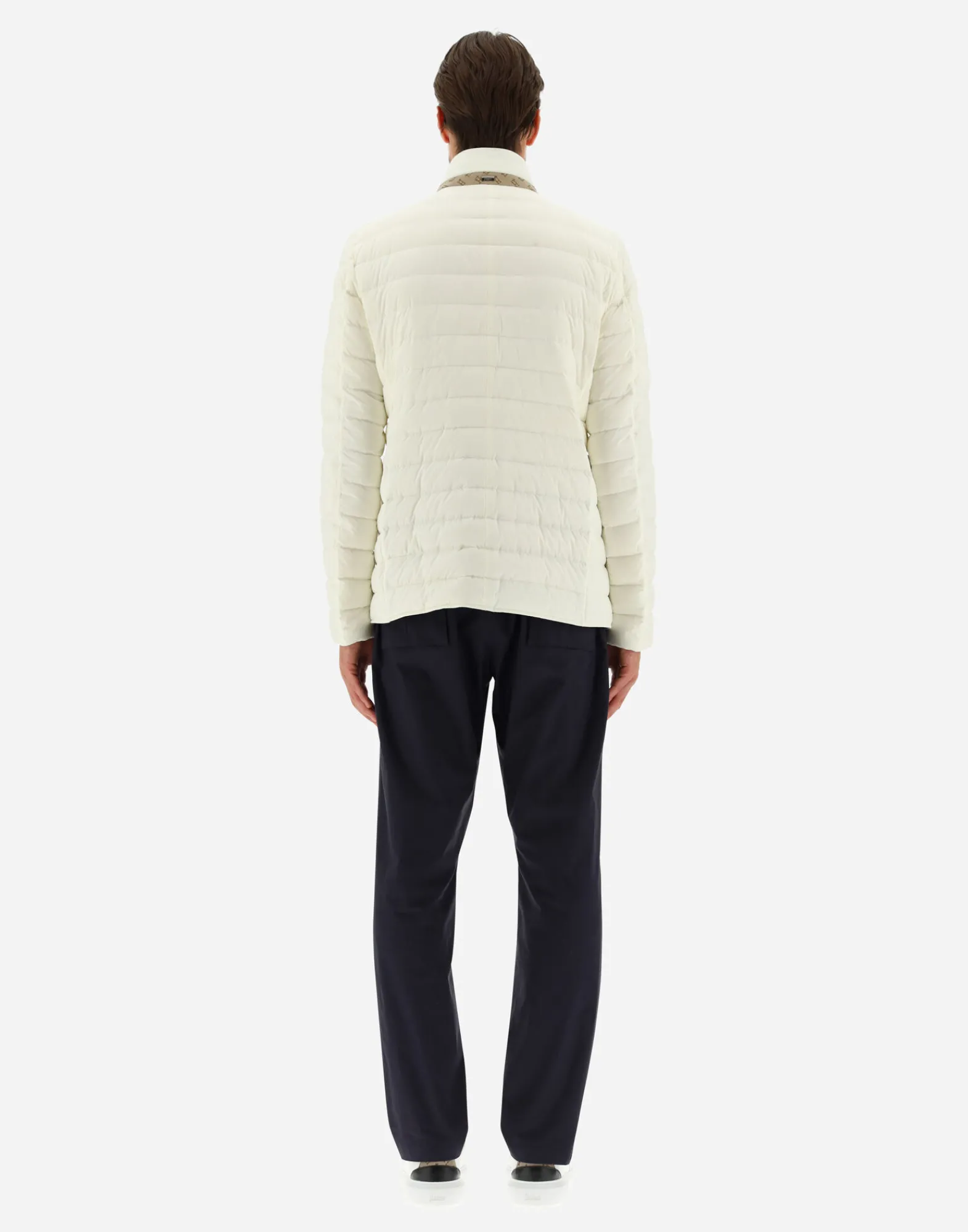 Herno Kurze Daunenjacken-Blazer Aus Nuage Mit Details Aus Monogram