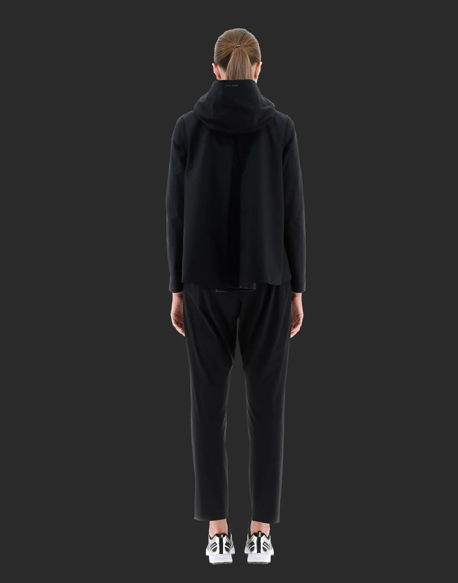 Herno Capes-Laminar Cape Mit Kapuze Aus Gore-Tex Paclite® Shell