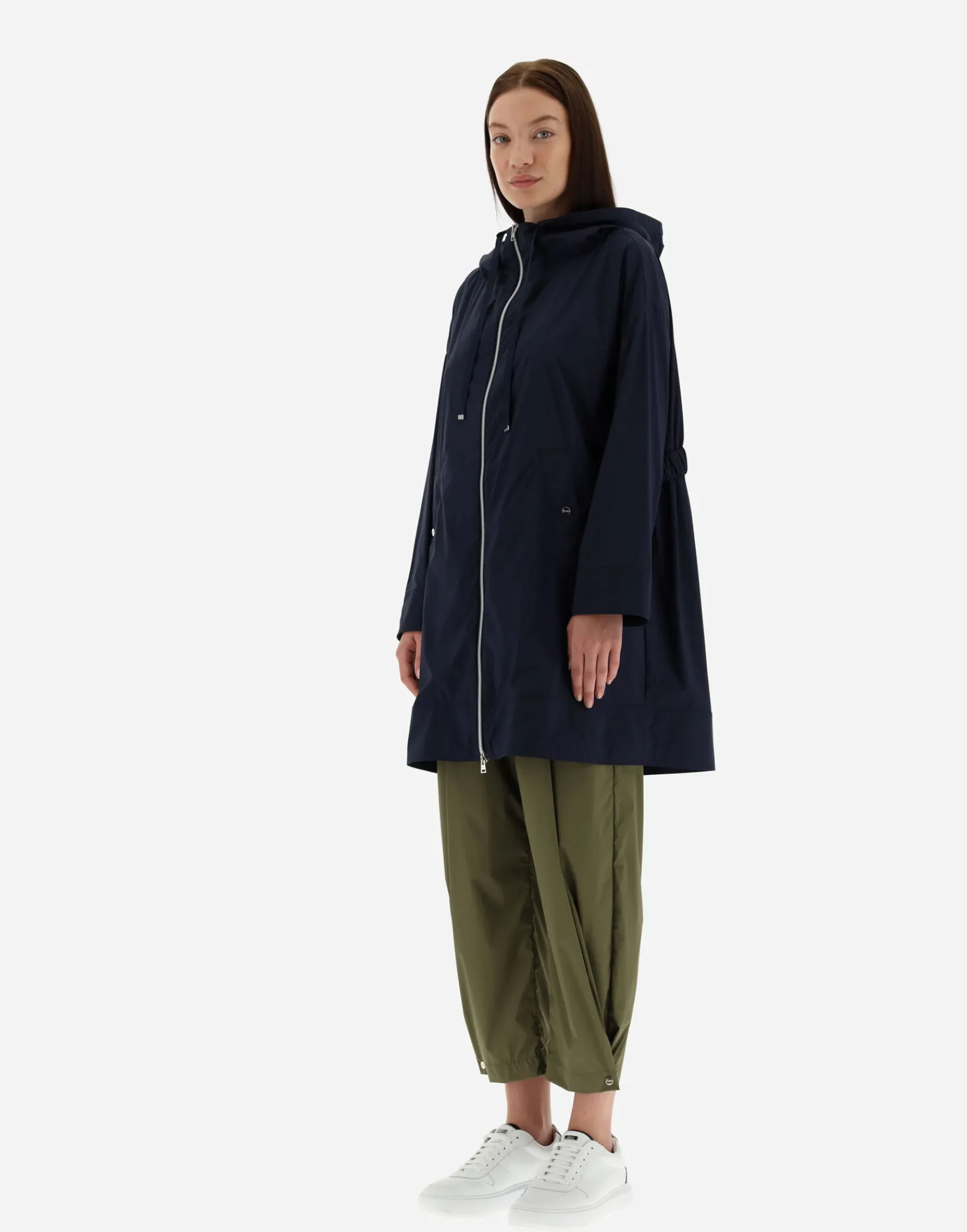 Herno A-Shape-Parka Aus Light Nylon Stretch